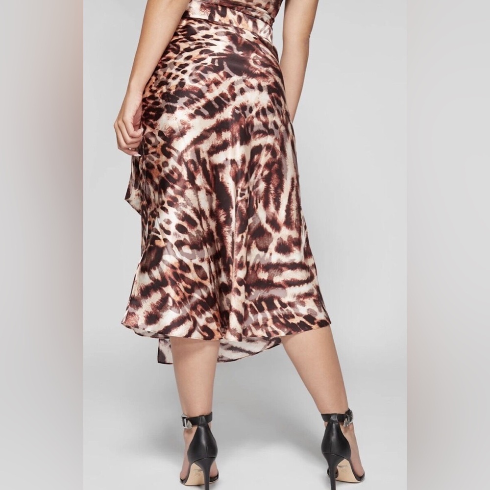 NWT Marciano Guess Animal Magic Wrap Skirt Size XS 100% Pure Silk Brown & Tan - Picture 2 of 16